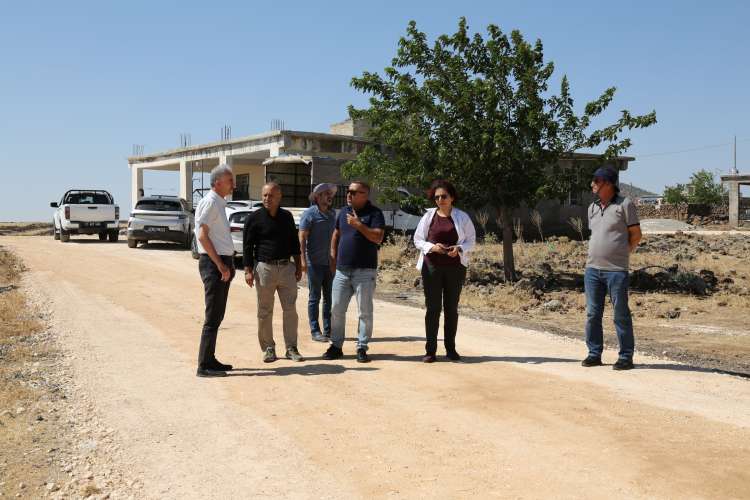 Hevşaredar Arzu Venêrîna Xebatên Çêkirina Riyan Kir
