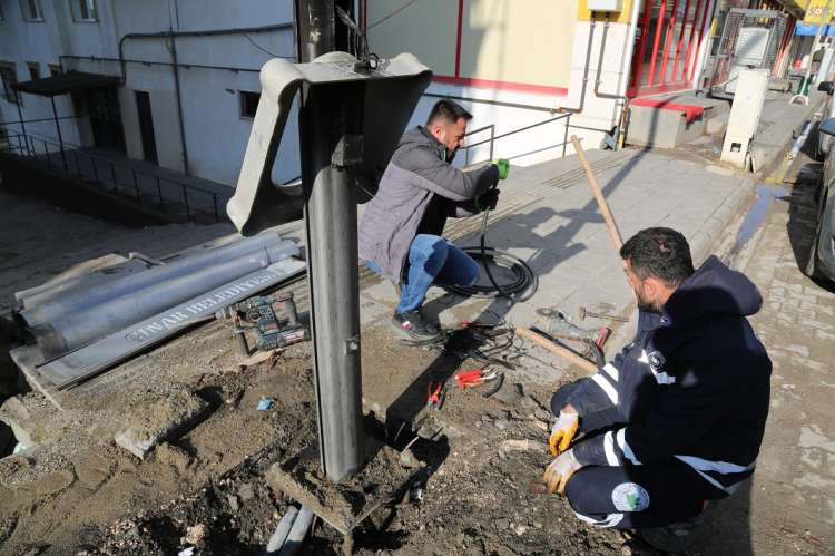 19 Mayıs Caddesinde Aydınlatma Arızası Giderildi