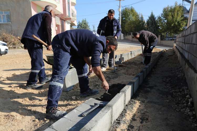 Cumhuriyet Mahallesi’nde Parke Yapım Çalışmaları Sürüyor