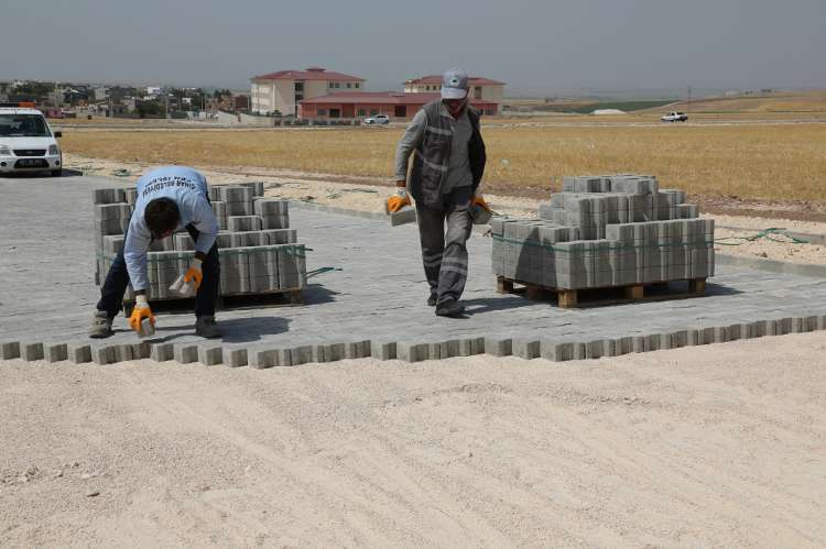 Yeni Mahalle’de Parke Çalışmaları Devam Ediyor