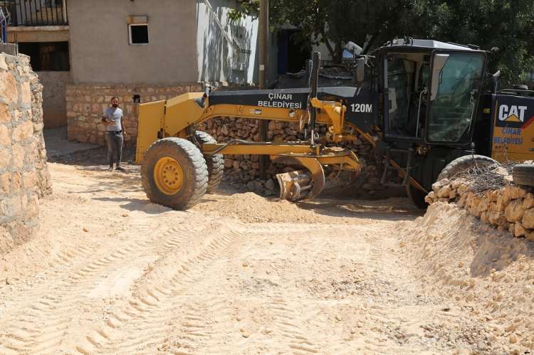 Kırkağaç’ta Yol Çalışması